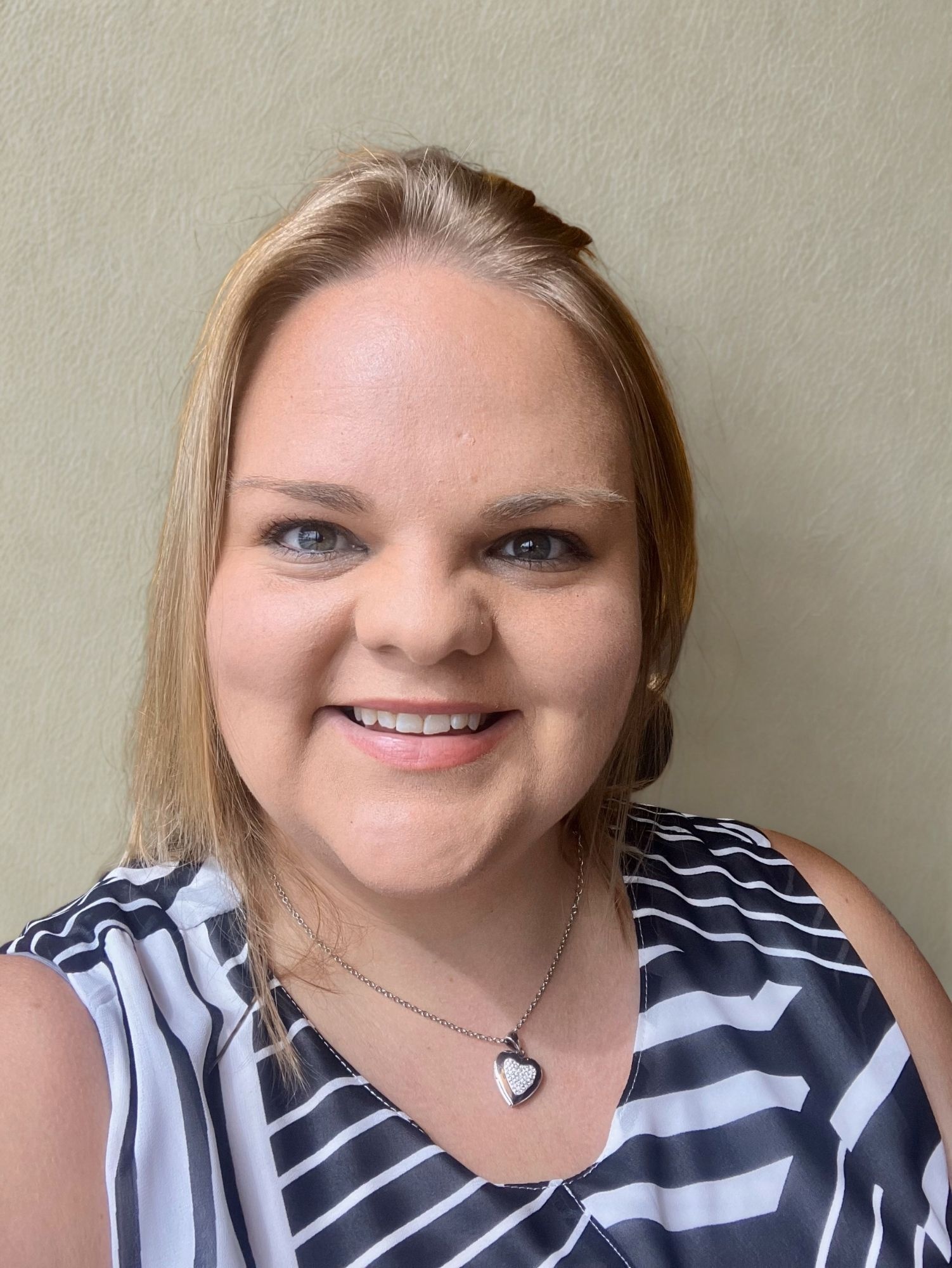 Tamaryn Angel, Author and Clinical Social Worker